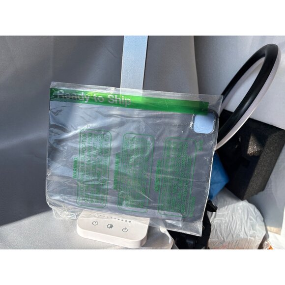 Apple iPad Pro 11-Inch Case With Pencil Holder Smart Cover Magnetic Closure - Picture 4 of 6